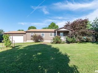 1454 Webb Rd, Marion, IL 62959