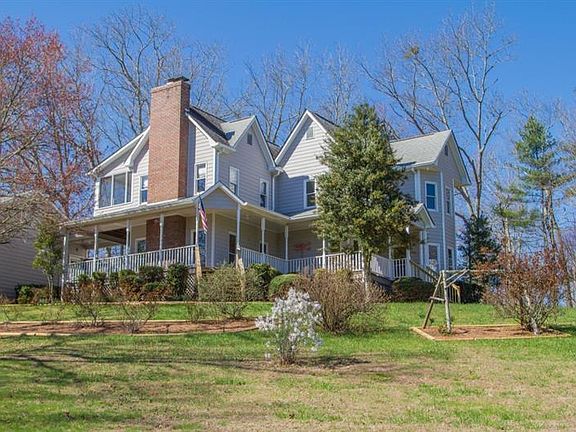 2nd image of 166 Lucy Ln