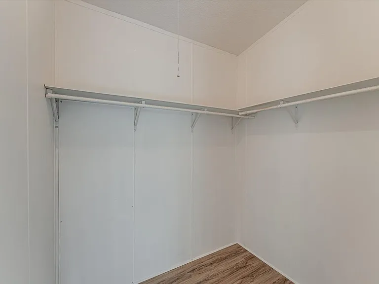 10708 Canyon Cir — Photo 10