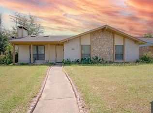 1914 Snowmass Ln, Garland, TX 75044