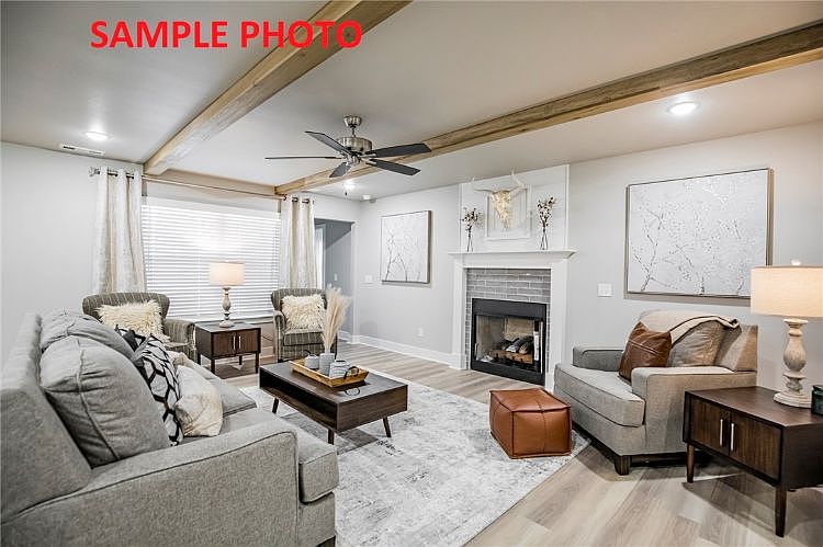 1st image of 558 Wagon Wheel Ave