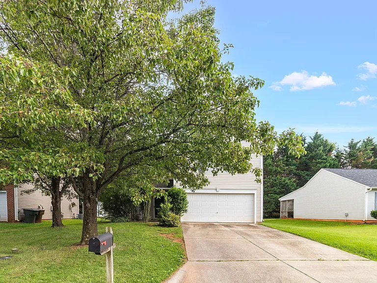 704 Peach Orchard Dr #DRIVE704-DR704 — Photo 2