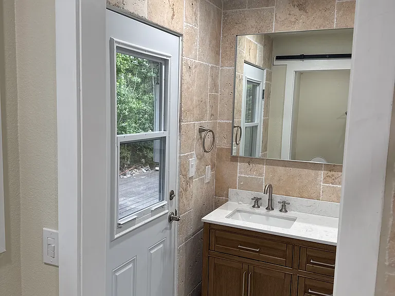 24940 Outlook Dr — Photo 14
