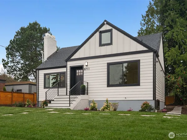 8711 28th Avenue NW, Seattle, WA 98117