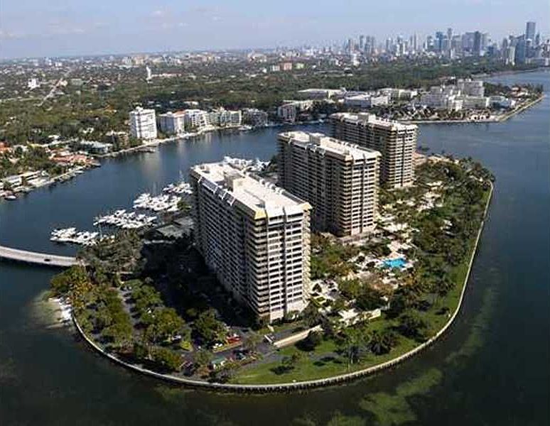 1st image of 2 Grove Isle Dr #B1706