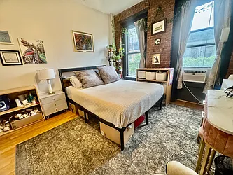 325 East 90th Street, #5W