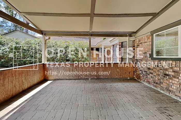 3918 Forest Village Dr — Photo 24