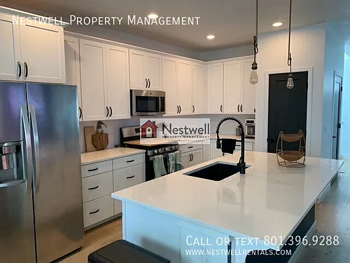10692 S Kestrel Rise Rd Photo 1