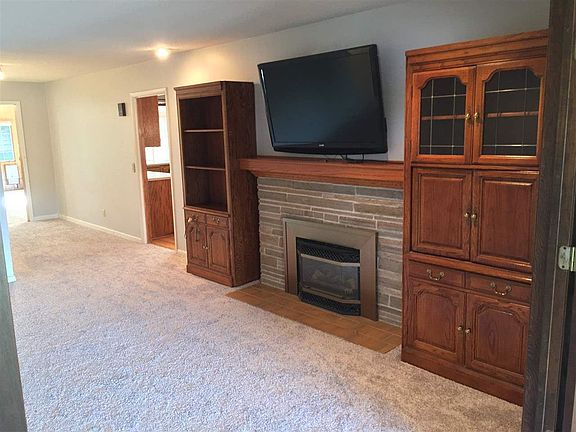 3rd image of 509 W 35th St