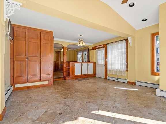 5th image of 6 Hermon Ave