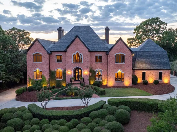 6012 Brookhill Cir, Birmingham, AL 35242