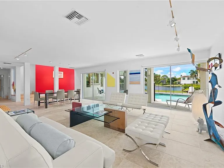 536 Turtle Hatch Rd — Photo 5