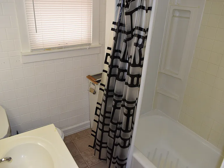 861 Brackenridge Ave — Photo 17