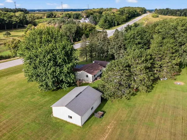1289 White Bridge Rd NW, Oronoco, MN 55960