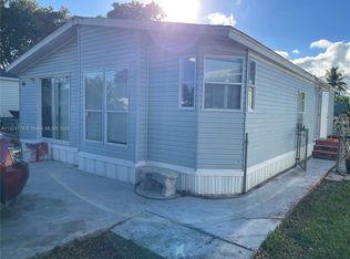 19800 SW 180th Ave LOT 169, Miami, FL 33187