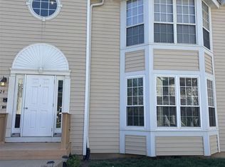 1524 Whispering Creek Dr APT A, Ballwin, MO