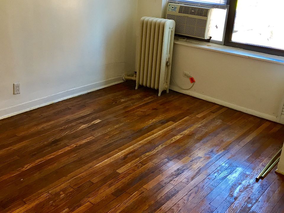 1st image of 1014 55th St APT 3B
