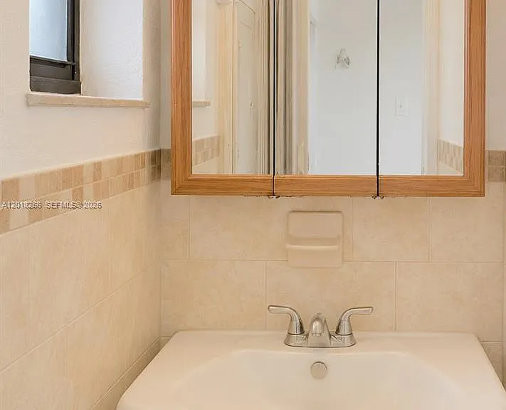 7537 Buccaneer Ave #B — Photo 6