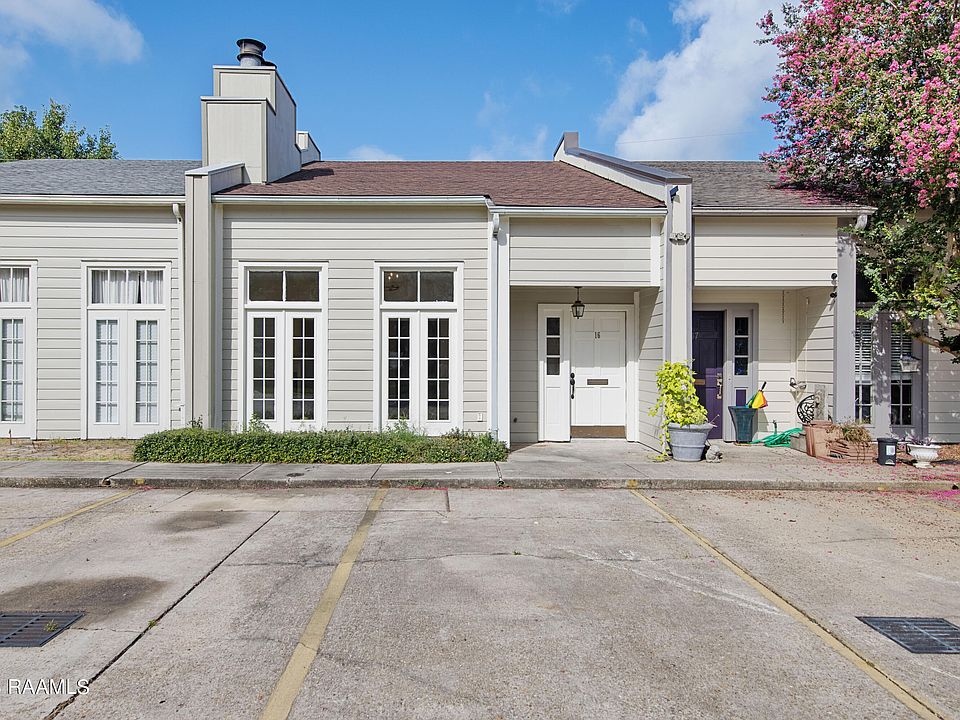 1st image of 16 Audubon Oaks Blvd