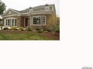 21 Bristol Ln, Rocky River, OH