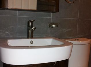 12913 Framingham Ct, Herndon, VA 20171