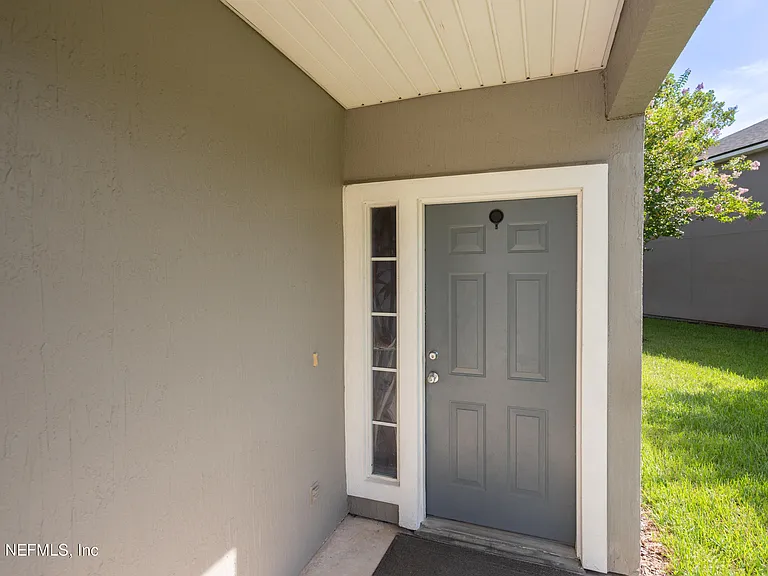 313 Scrub Jay Dr — Photo 8