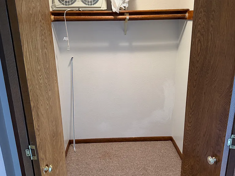 207 Pleasant St #6 — Photo 9