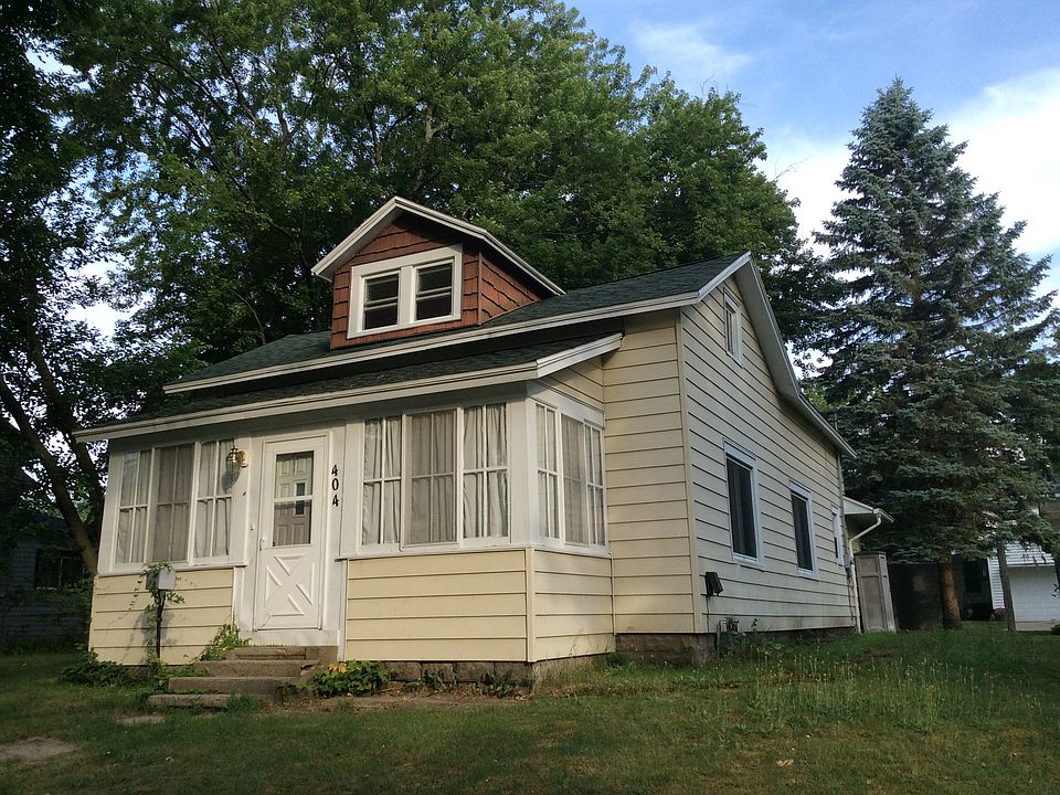 1st image of 404 New York Ave
