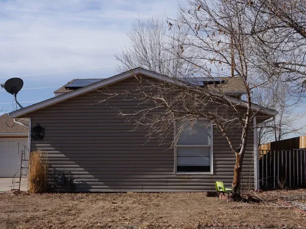 1021 Pacific Ct, Fort Lupton, CO 80621