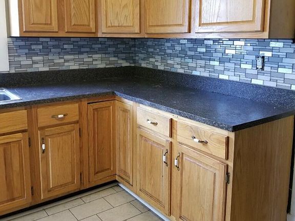 Updated Kitchen Backsplash 
