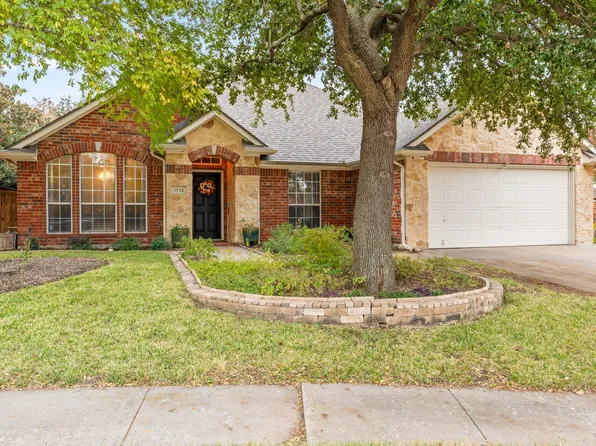 1713 Crabapple Ln, Flower Mound, TX 75028