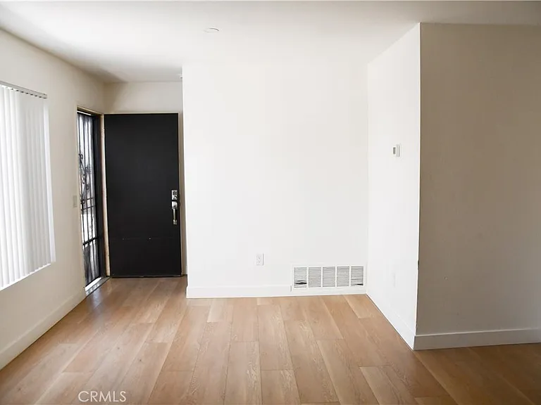 994 Valencia St #104 — Photo 7