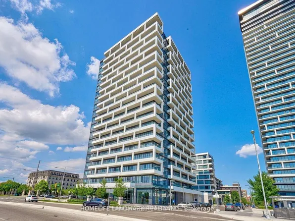 38 Water Walk Dr W, Markham, ON