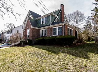 17 Lodge Rd, Newton, MA 02465