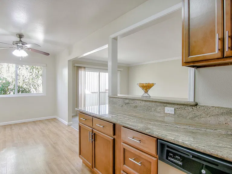 Magnolia Place Apartments — Photo 9