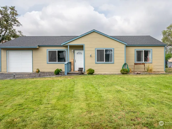 1303 Pershing Road, Moses Lake, WA 98837