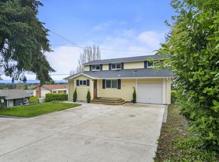 1828 NE Sylvan Way, Bremerton, WA 98310