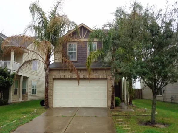 2911 Feather Green Trl, Fresno, TX 77545