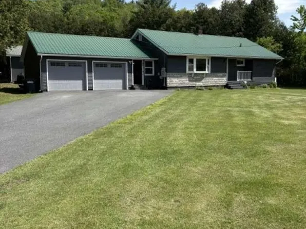 870 South Barre Road, Barre Town, VT 05641