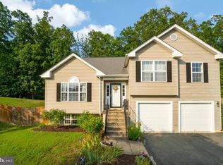 51 Bloomington Ln, Stafford, VA 22554