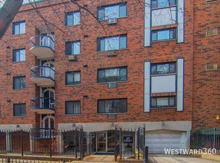 2336 N Commonwealth Ave APT 105, Chicago, IL 60614