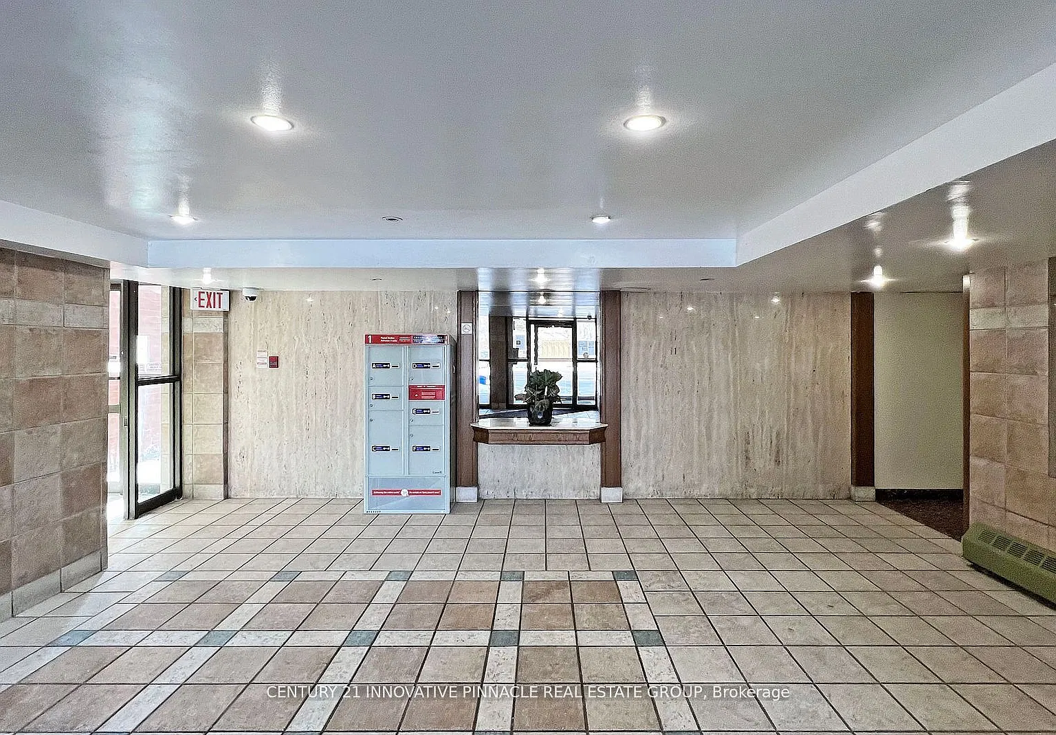 3 bed, $2,500 — Photo 4