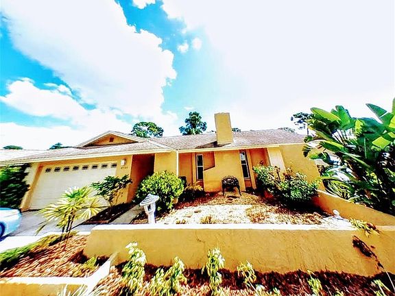 4th image of 8735 Merrimoor Blvd