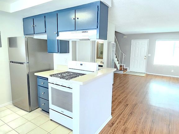 5th image of 10701-10709 Walnut St #10705