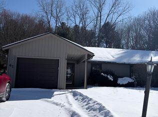 41 Thimbleberry Rd, Malta, NY 12020