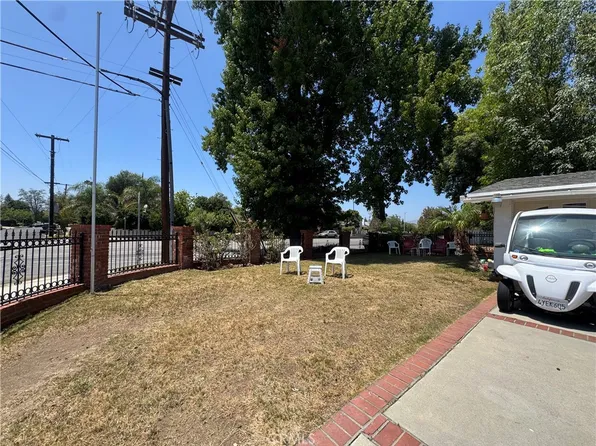 8740 Winnetka Ave, Northridge, CA 91324