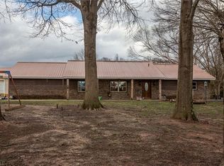 523 Pickett Rd, Lexington, NC 27295