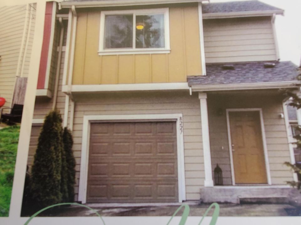 1st image of 8239 42nd Pl NE