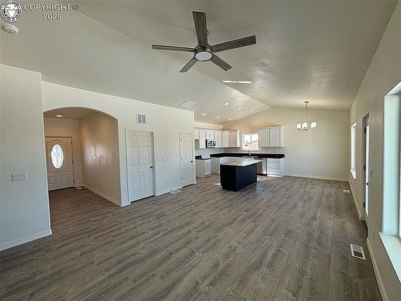 4th image of 23 S Fairknoll Dr