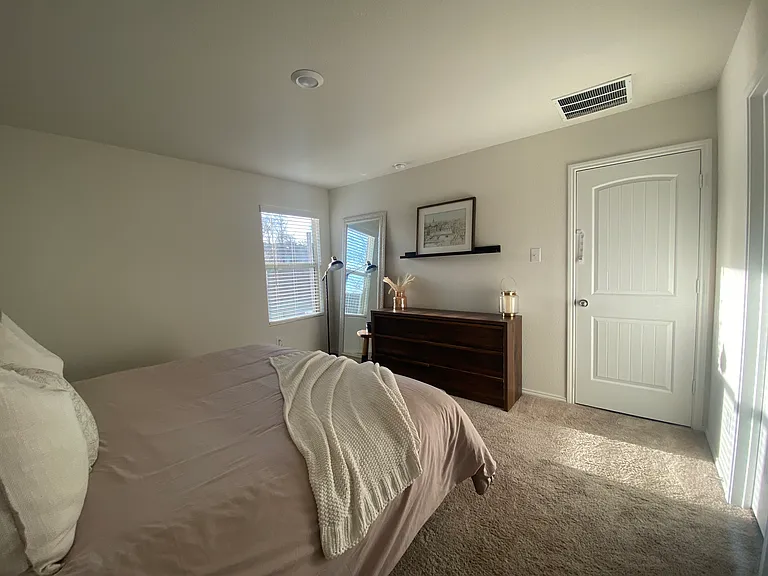 408 Westpark Dr — Photo 3